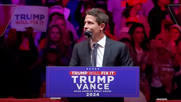 Democrats Outraged as Comedian Tony Hinchcliffe Unapologetic for Trump’s Rally Puerto Rican “Garbage” Joke