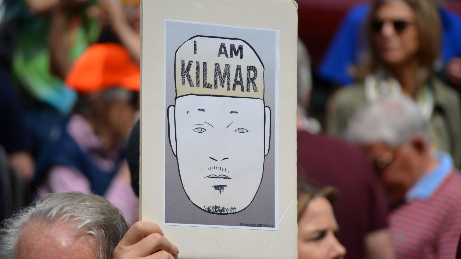 Democrats’ Favorite MS-13 Gang Banger Could Be Deported to Uganda