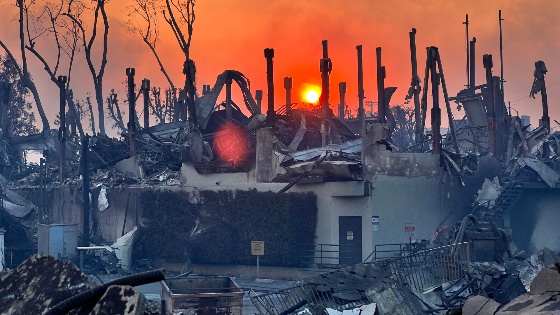 Palisades Victims Say California Failed Them as Majority Still in Temporary Housing